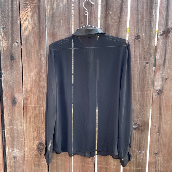 FOREVER 21 | Women’s Sheer Collar Button Up Blouse - Picture 4 of 8